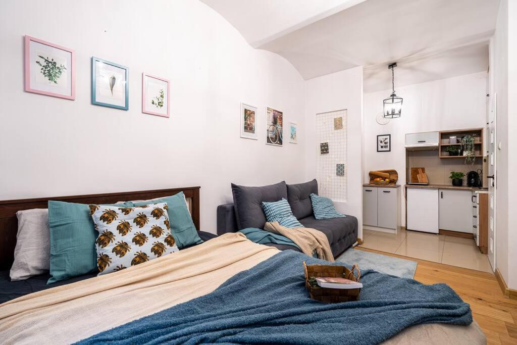 St. Miasto Studio Krasków Εξωτερικό φωτογραφία